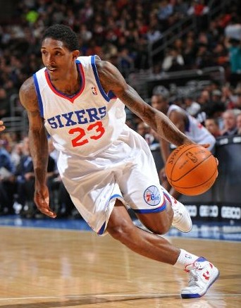 姆曾试图挑 姆曾试图挑