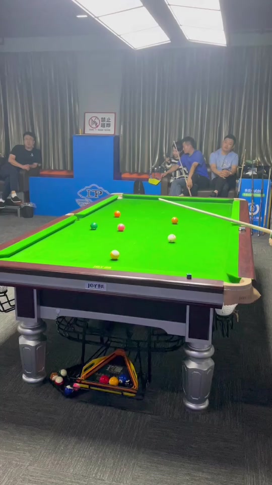 奇就雷尼尔 奇就雷尼尔