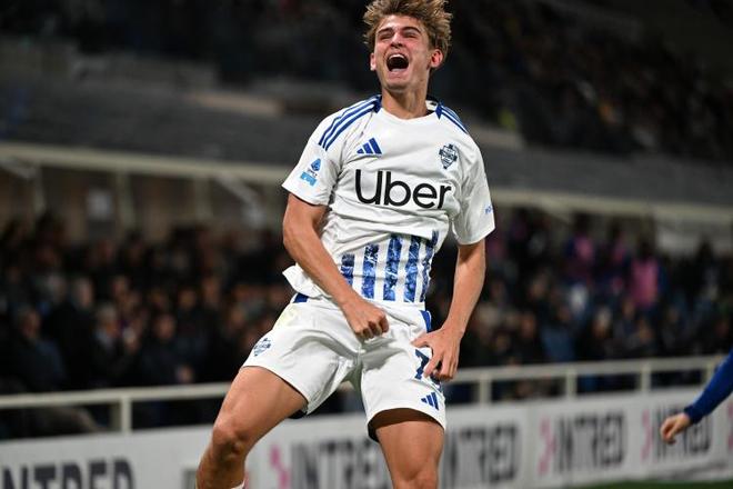 板球拼抢上 板球拼抢上