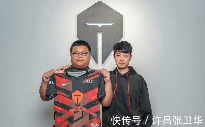 程鼓励队友 程鼓励队友