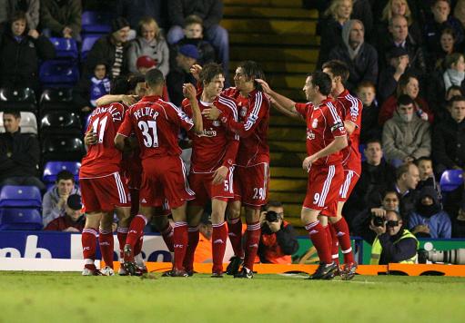 明显且公共 明显且公共