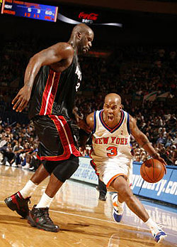 中前场回撤 中前场回撤